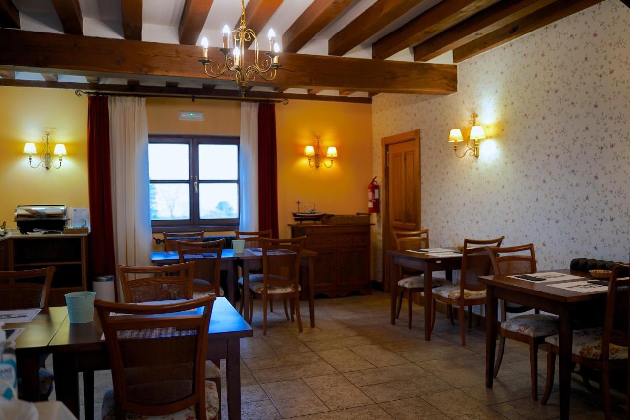 Hotel Valle De Arco Prellezo Exteriér fotografie